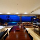 Night View House Elegant Night View Of Beach House By Middap Ditchfield Architects Swimming Pool Enjoyed From Large Unitary Room Dream Homes Home With Infinity Swimming Pool And Transparent Glass Facade