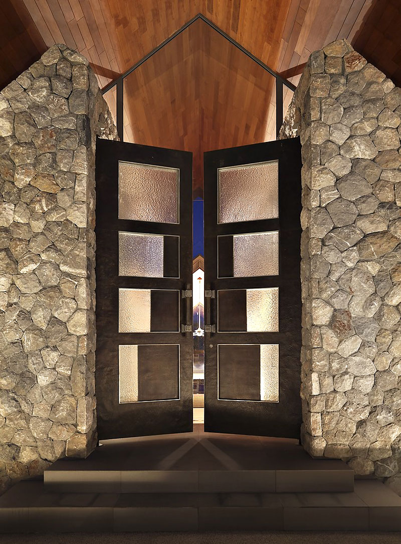 Entrance Design Villa Enchanting Entrance Design Of Oceanfront Villa Kamala With White Colored Wall Made From Stone Material And Black Door Made From Wooden Material Architecture  Luminous Oceanfront Home With Magnificent Natural Views