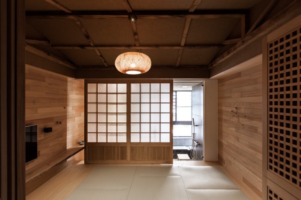 Home Interior Shoji Glorious Home Interior Design Of Cozy Living Room Including Wooden Sliding Divider With A TV On The Wall Also Pendant Lamp On Ceiling Architecture Charming Modern Japanese House With Luminous Wooden Structure