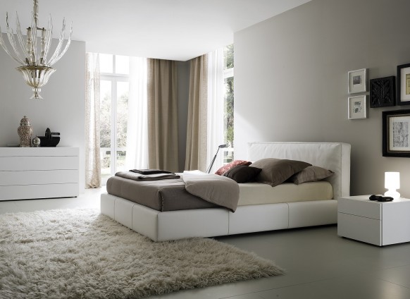 Modern Bedroom Furry Glorious Modern Bedroom With White Furry Rug And Grand White Curtain Stylized With Classy Chandelier Design Bedroom 15 Neutral Modern Bedroom Decoration In Stylish Interior Designs