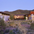 View By That Great View By Desert House That White And Brown Decoration And The Planters Giving Fresh Atmosphere In The Area Dream Homes Unique Contemporary Rustic Home With Minimalist Design Layout