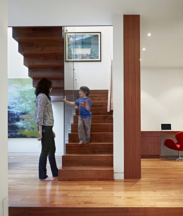 Cedarvale Ravine Interior Incredible Cedarvale Ravine House Design Interior In Entry Way Space Used Wooden Staircase And Glass Fence Decoration Ideas Dream Homes Elegant And Modern Canadian Home With Open Plan Living Room