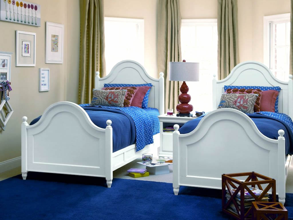 Summer Bedroom Bed Interesting Summer Bedroom With Twin Bed Mattresses On Navy Rug Theme With Navy Duvets And White Wooden Bed Bedroom  Beautiful Duvet Cover Set With Big Ideas On Bedroom Furniture