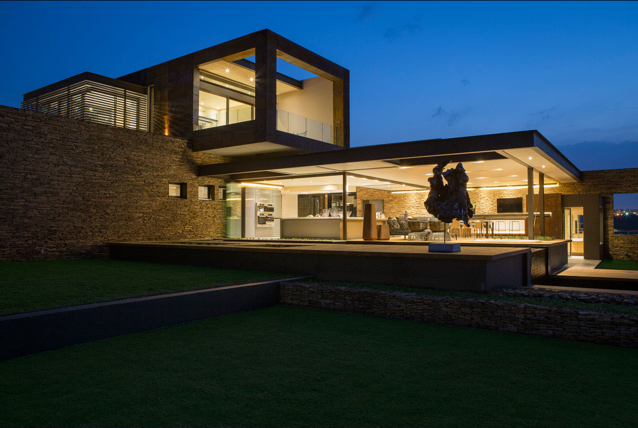 Building Design Boz Marvelous Building Design Of House Boz By Nico Van Der Meulen Architects With Bright Soft Yellow Lighting Dream Homes  Spacious And Concrete Contemporary House With Glass And Steel Elements