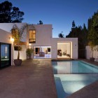 Perfectly Elegant Hills Nice Perfectly Elegant In Beverly Hills Home Swimming Pool Area With Potted Tree To Decorate The Pool Side Dream Homes Charming Modern Interior Applied For Luxurious White Home Designs