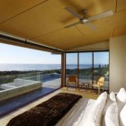Beach House Ditchfield Open Beach House By Middap Ditchfield Architects Master Bedroom Idea With Queen Bed Overlooking Ocean Dream Homes Home With Infinity Swimming Pool And Transparent Glass Facade