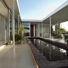 Taumata House With Refreshing Taumata House Courtyard Maximized With Long Narrowed Fish Pond Surrounded By Potted Plants Dream Homes Natural Minimalist Home In Contemporary And Beautiful Decorations