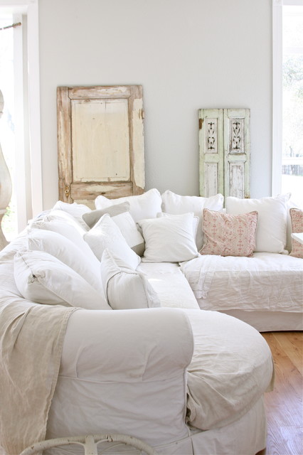 Chic White Room Shabby Chic White Painted Family Room Idea Displaying White Skirted Sofa Sectionals With Distressed Barn Doors Dream Homes  Fancy Modern Sectional Sofas Creates Elegant Living Spaces And Nuance