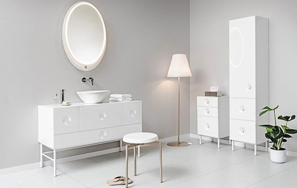 Ella Mirror Small Stunning Ella Mirror Design In Small Bathroom Interior Used White Furniture And Oval Mirror Decoration Ideas For Home Inspiration Decoration Stylish Creative Mirror Decorations For All Types Of Homes