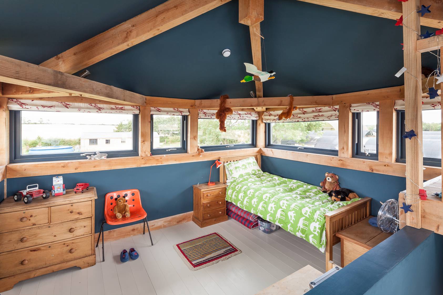 Kids Bedroom The Stunning Kids Bedroom Design Inside The Allies Farmhouse Applied Natural Wood Storage On Corner And Bed On Other Side Dream Homes Stunning Rustic Contemporary Home With Bright Interior Accents