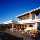 Beach House Ditchfield Stylish Beach House By Middap Ditchfield Architects Backyard Area Maximized With Deck Surrounded By Balustrade Dream Homes Home With Infinity Swimming Pool And Transparent Glass Facade