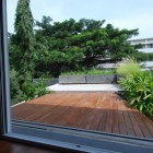 View By At Warm View By Stacked House At The Daylight That Wooden Deck Fest Planters And Trees Which Giving Fresh The Area Dream Homes Contemporary Beach Front Home With Stunning Stacked Architecture (+18 New Images)