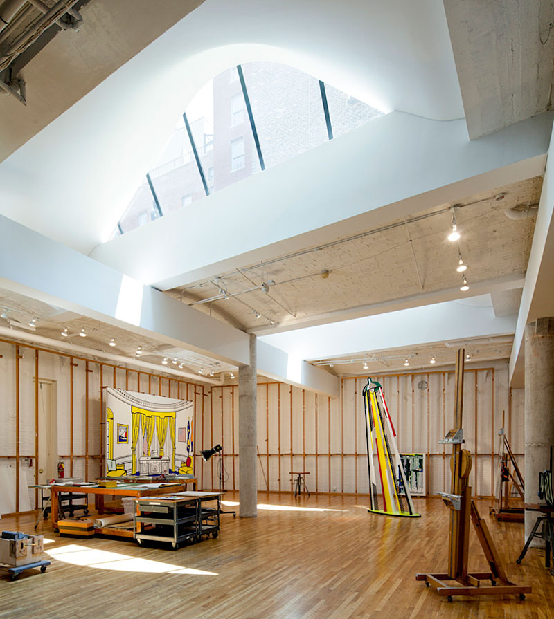 Studio Space Artist Wide Studio Space Inside The Artist Residence With Wooden Desk And Hardwood Floor Under Wide Ceiling Living Room Elegant Home Decorated With Artistic And Contemporary Living Spaces