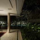 Night Angle Exterior Wonderful Night Angle House Design Exterior With Modern Style Decorated With Green Vegetation Ideas For Home Inspiration Dream Homes Stunning Modern Home With Glass Facades And Infinity Swimming Pools