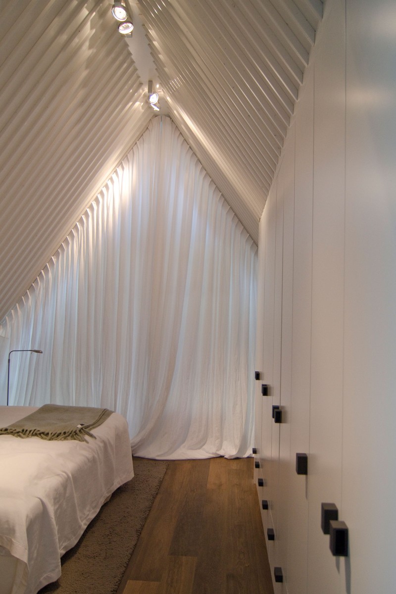 Holiday Home Attic Comfortable Holiday Home In Vlieland Attic Master Bedroom Idea With Mounted Ceiling And Sheer Curtain And Wardrobe Dream Homes Classic Home Exterior Hiding Stylish Interior Decorations