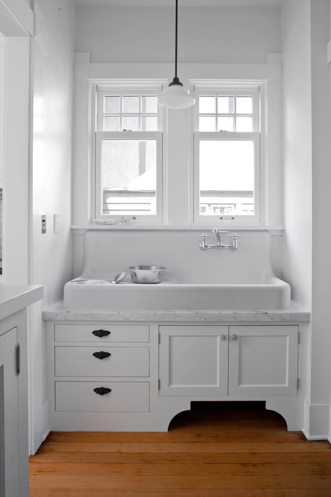 White Counter Flooring Fabulous White Counter On Wooden Flooring Under Vintage Kitchen Sinks And White Ceiling Lamp Kitchens Simple Undermount Stainless Steel Kitchen Sinks You Have To Know