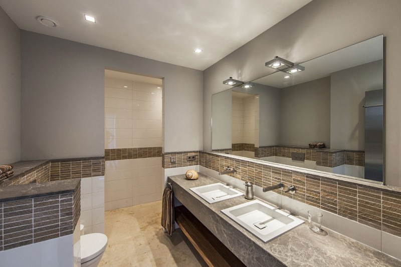 Bathroom Design In Marvelous Bathroom Design Of Villa In The Dunes With White Colored Sink And Wide Mirror Panel On The Wall Dream Homes Cozy And Bright Modern Home Surrounded By Lush Forest Views