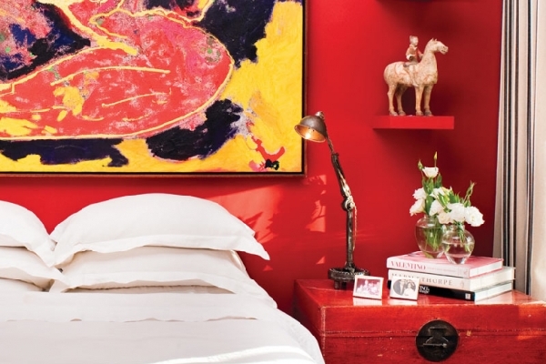 Red Inspiration Interior Stunning Red Inspiration Bedroom Decoration Interior With White Bedding Style And Minimalist Design Ideas Bedroom Simple Bedroom Design With Colorful Furniture And Modern Touch