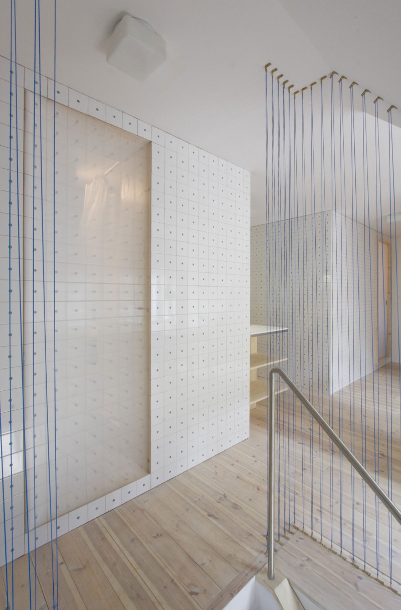 White Painted Entryway Clean White Painted FOHR Home Entryway Located Next To Staircase With Glossy Detail Covering The Interior Wall Architecture Beautiful Minimalist Home With Eclectic Exterior And Interiors