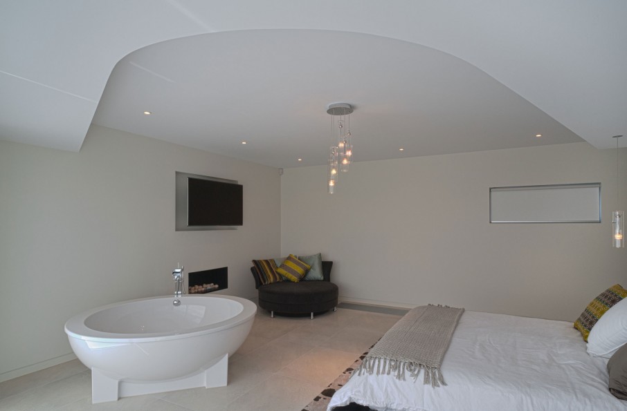 Maribyrnong House With Elegant Maribyrnong House Master Bedroom With Private Bathtub Placed Between A Bed Frame And TV Stand Architecture  Lavish And Breathtaking Contemporary Home With Spectacular Exterior Appearance