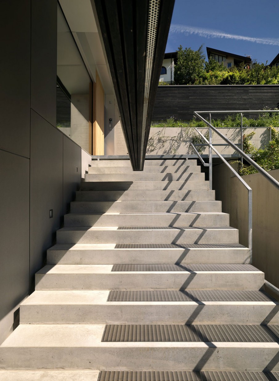 Haus Home With Fabulous Haus Home Exterior Design With Outdoor Concrete Staircase Decoration Ideas With Minimalist Interior Design Ideas For Inspiration Dream Homes Beautiful Contemporary Home In Unique Exterior Appearance