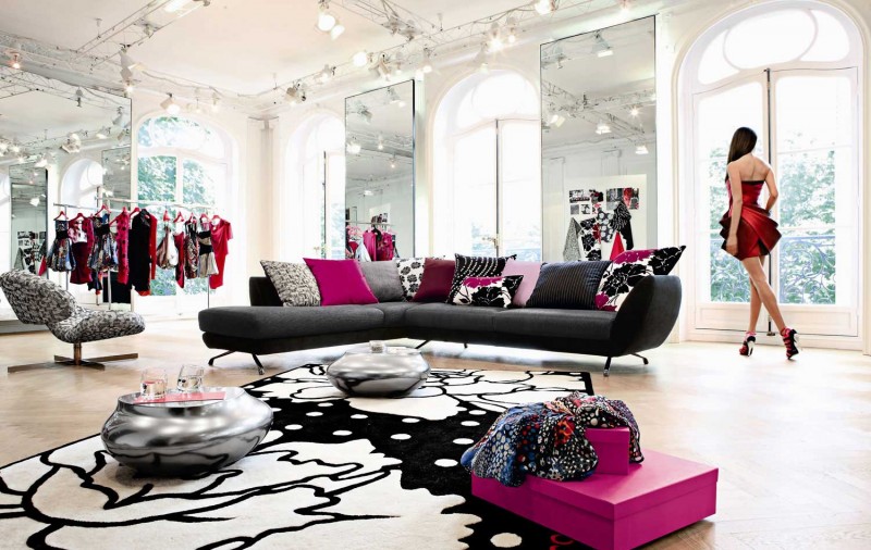 Black Sectional Sofa Stunning Black Sectional Roche Bobois Sofa Set Coupled With Metallic Rounded Coffee Tables And Pink Pillows Interior Design  38 Contemporary Living Room With Modern Sofas Designed By Roche Bobois