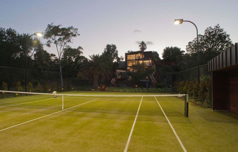 Large And Court Super Large And Exciting Tennis Court Located Quite Far From Maribyrnong House Building As A Feature Architecture  Lavish And Breathtaking Contemporary Home With Spectacular Exterior Appearance