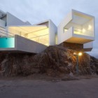 Contemporary Beach Lomas Appealing Contemporary Beach House Las Lomas In Rectangular Architecture Design Completed With Some Perforated Roofing For Balconies Architecture Fabulous Beach Home Built On Stunning Rocky Landscape